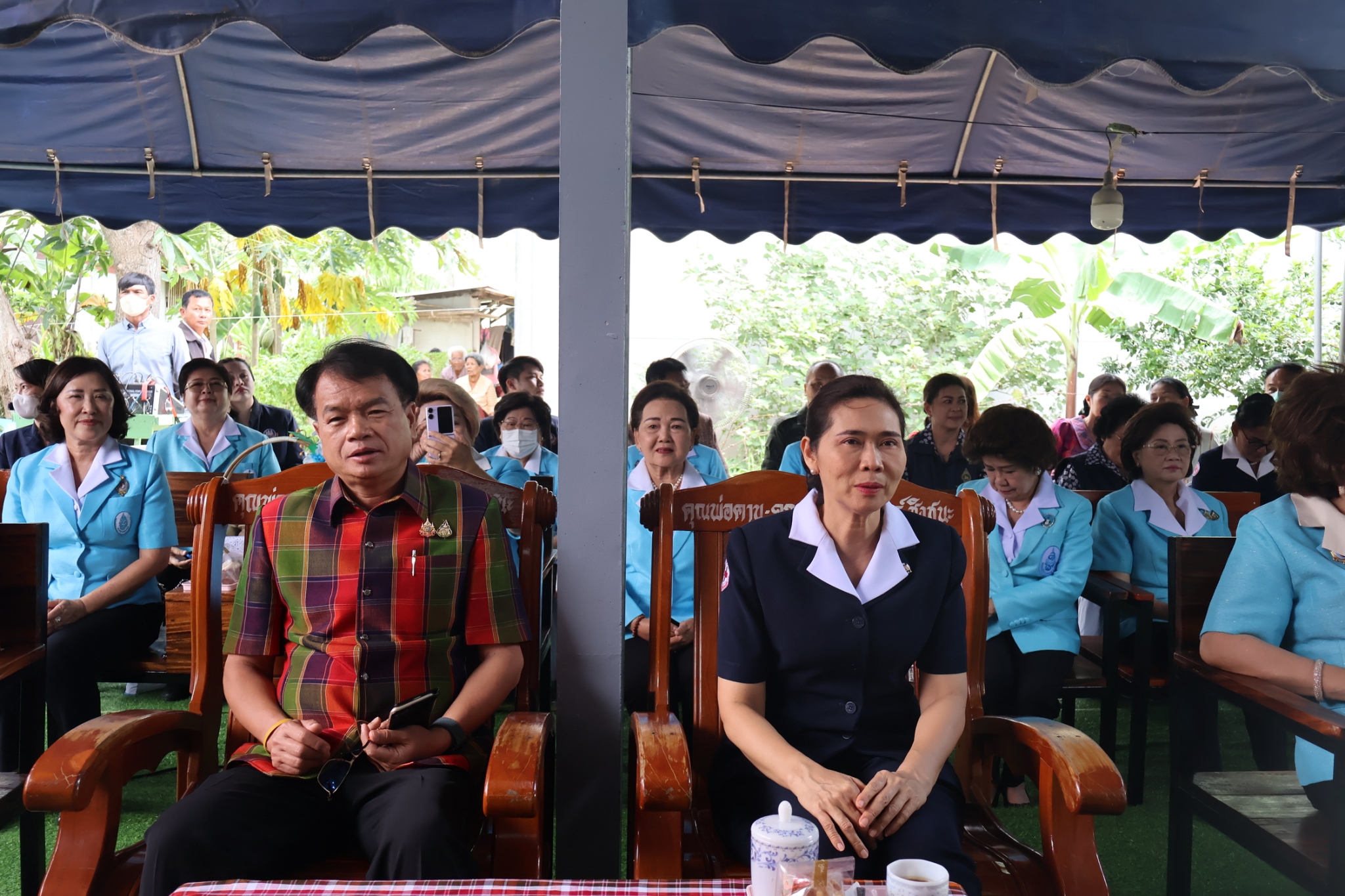 พช.สุรินทร์ ส่งมอบบ้านโครงการสร้างบ้านช่วยเหลือผู้ยากไร้ที่ตกเกณฑ์ด้านที่อยู่อาศัย ในพื้นที่ตำบลเขวาสินรินทร์ อำเภอเขวาสินรินทร์