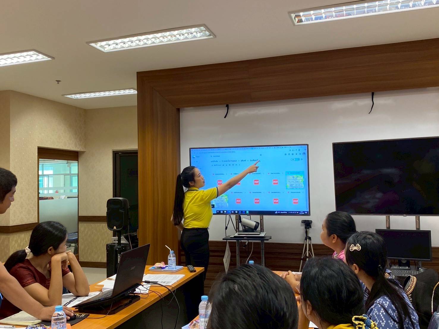 เข้มข้น! ประชุมสรุปผลการดำเนินงาน/ถอดบทเรียนโครงการนวัตกรชุมชน “Surin Successful”